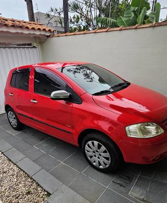 VOLKSWAGEN FOX 1.6 MI PLUS 8V FLEX 4P MANUAL VOLKSWAGEN FOX 1.6 MI PLUS 8V FLEX 4P MANUAL